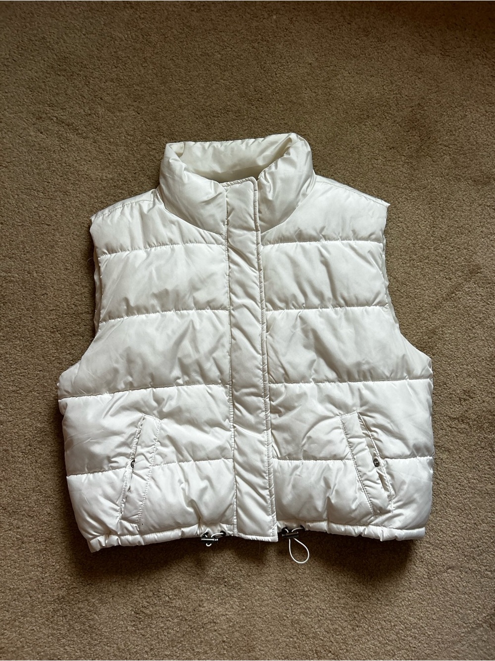 Aéropostale White Quilted Puffer Vest